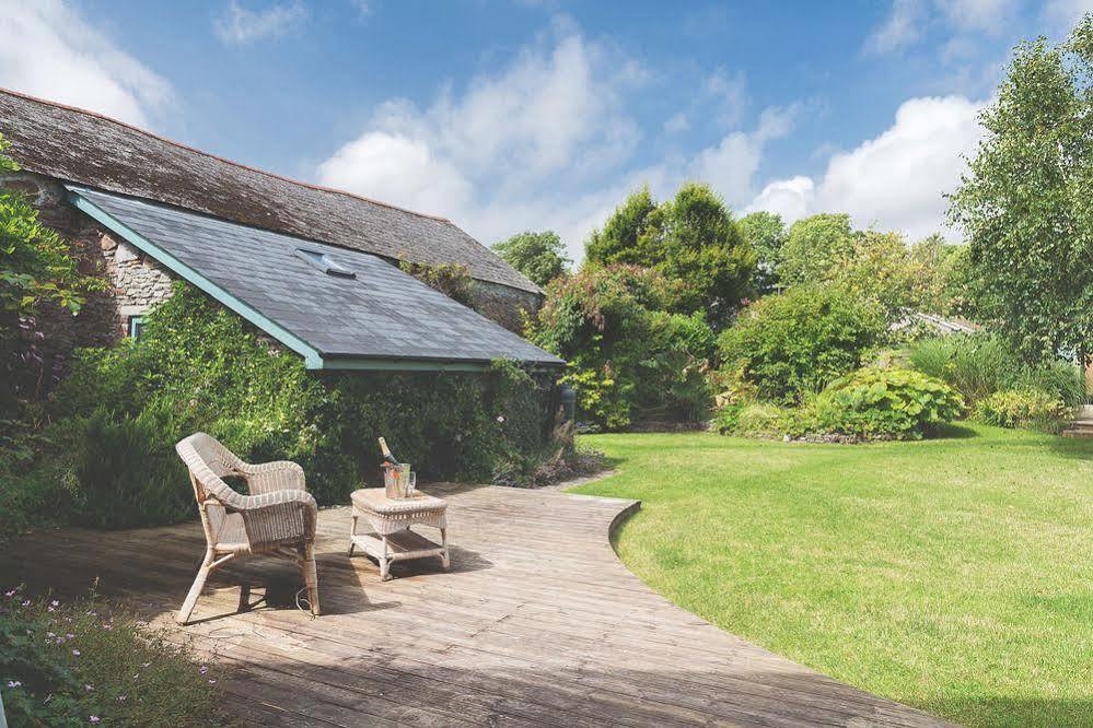Hotel Rose & Crown Yealmpton Exterior foto